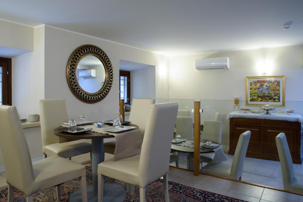 Flora Hotel Тоди Экстерьер фото
