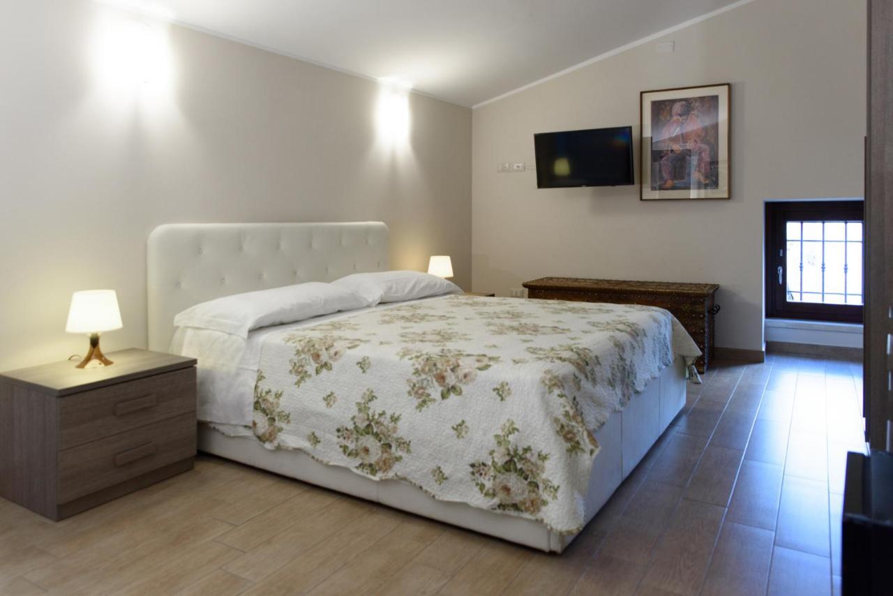 Flora Hotel Тоди Экстерьер фото
