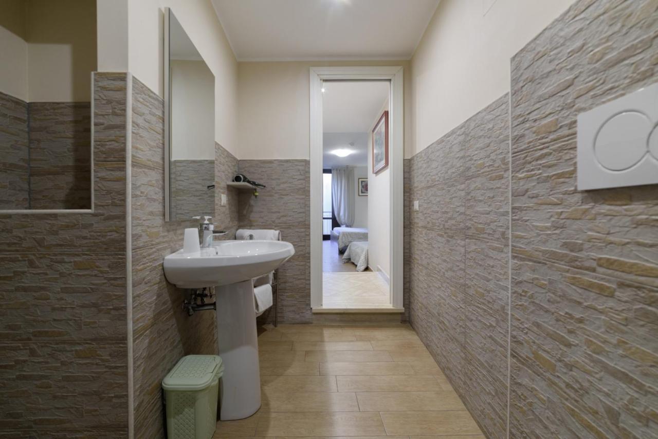 Flora Hotel Тоди Экстерьер фото