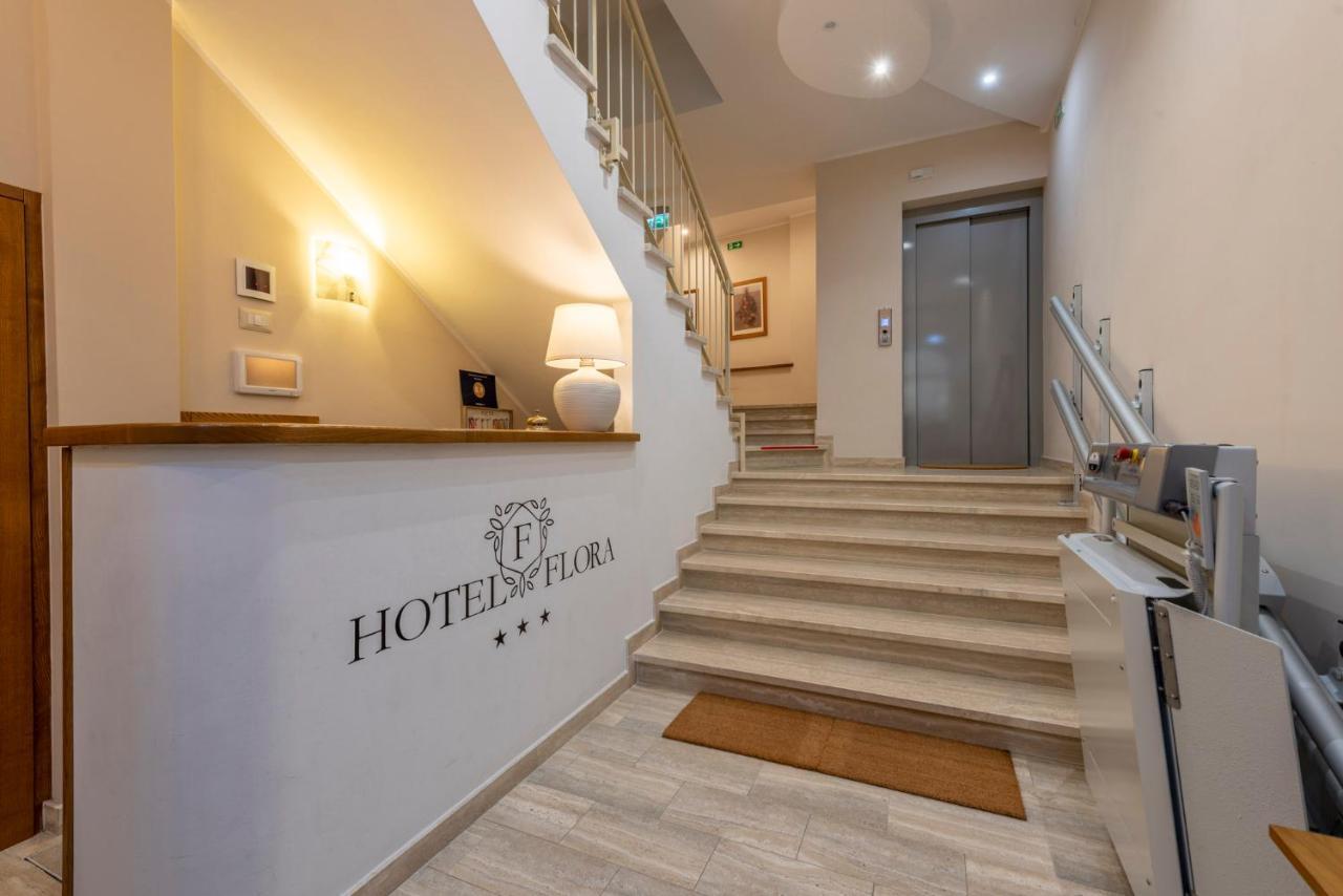 Flora Hotel Тоди Экстерьер фото